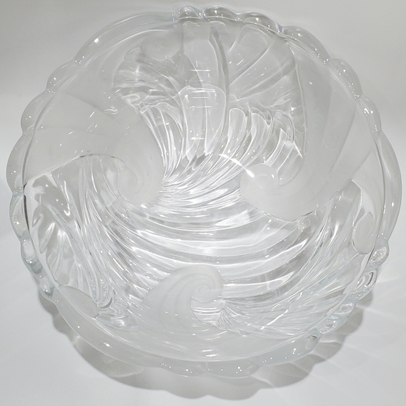 🌊 10 1/2" Large Crystal Ocean Waves 🌊 Bowl by Crystal Clear Studios Japan - Picture 6 of 15
